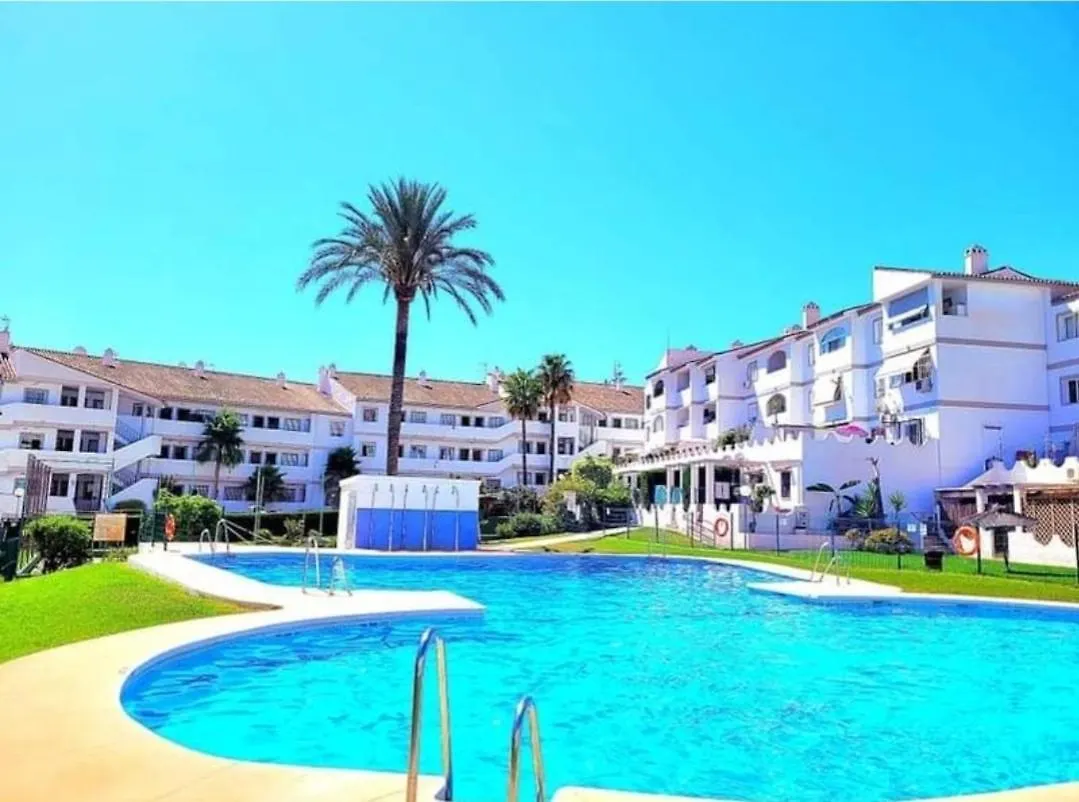 Apartamento En Mijas Con Terraza, Capacidad Para 5 Personas 말라가